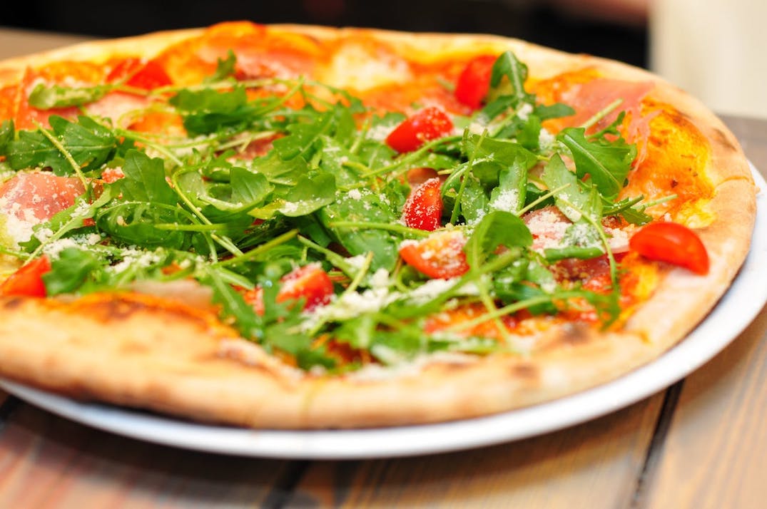 Can I Eat Pizza With Diabetes? A Dietitian Answers